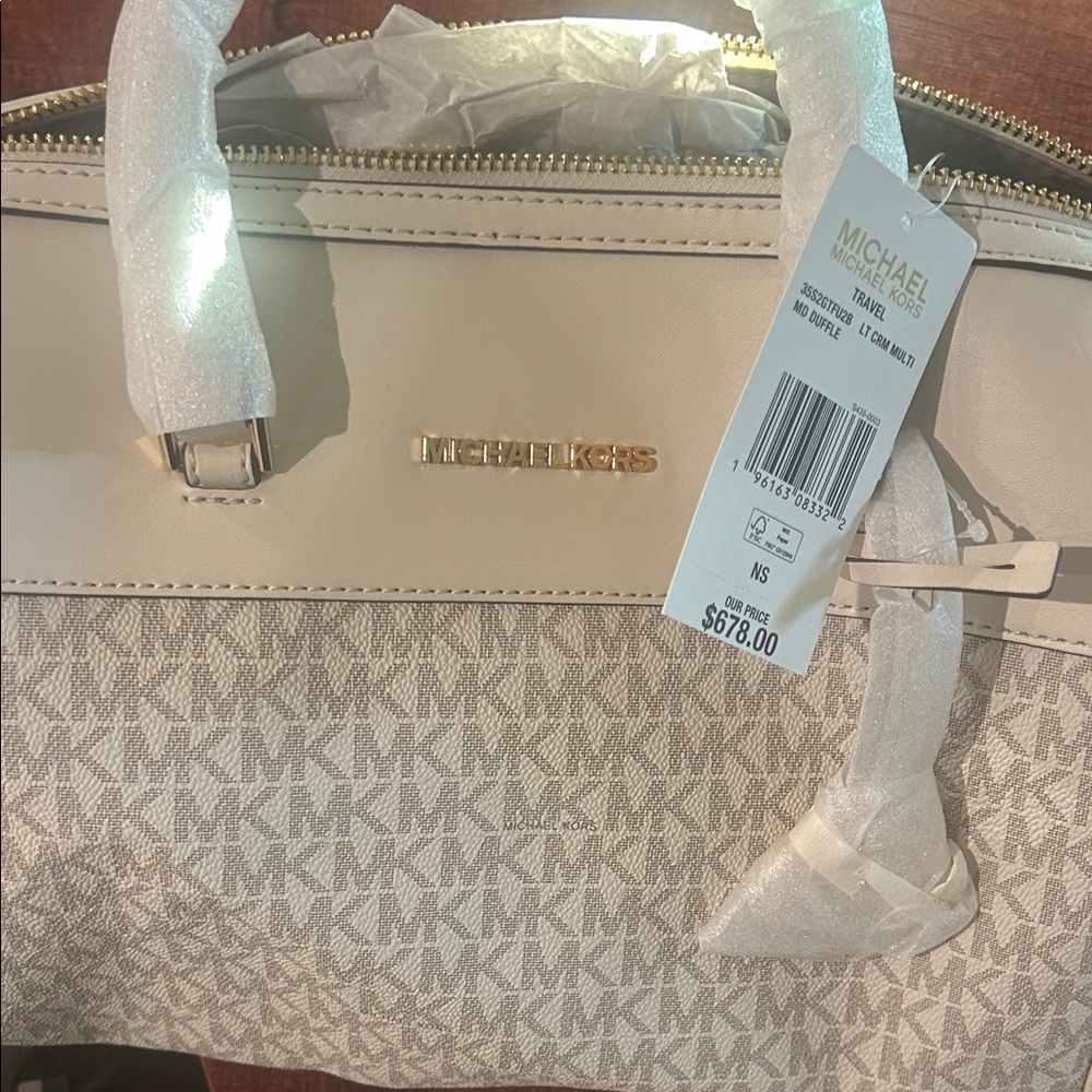 Michael Kors Beige and Cream Travel Bag
